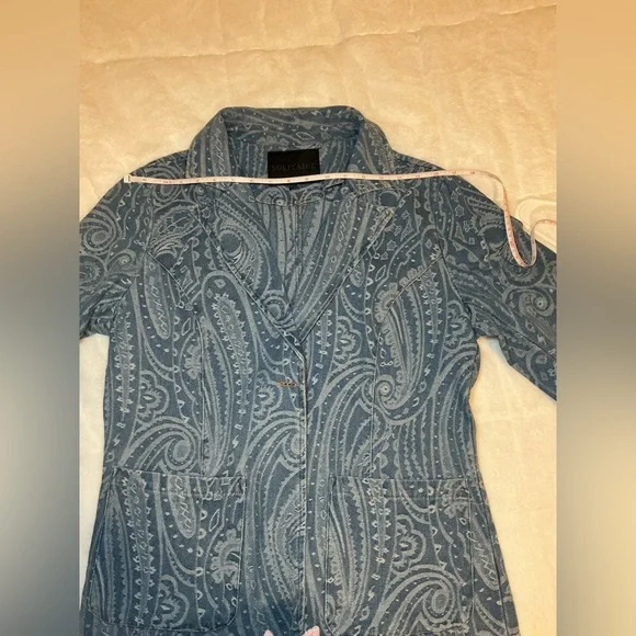 Solitaire Women's Blue Paisley Jacket - Picture 5 of 8